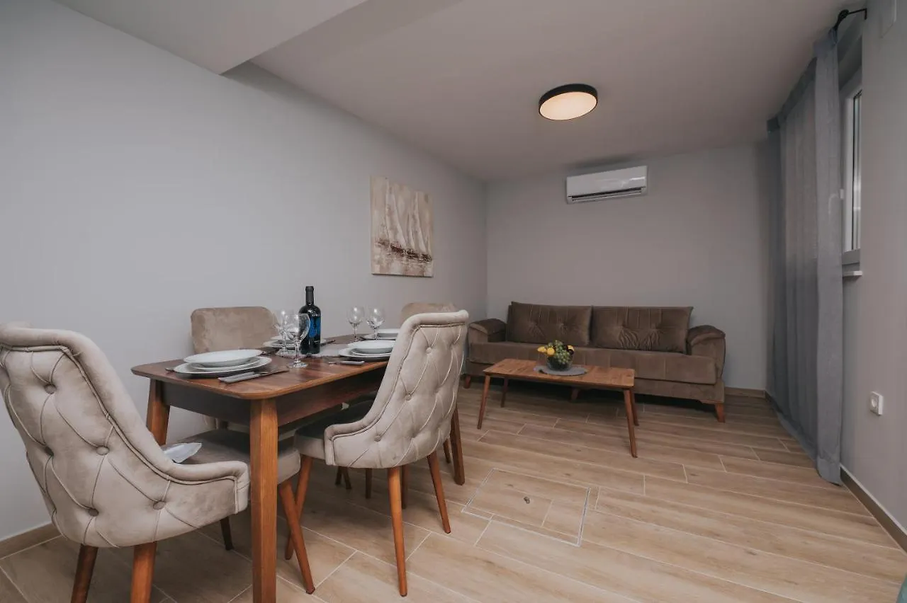 Apartments Virgine Maria I Baška